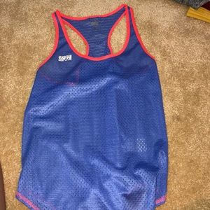 workout tank top